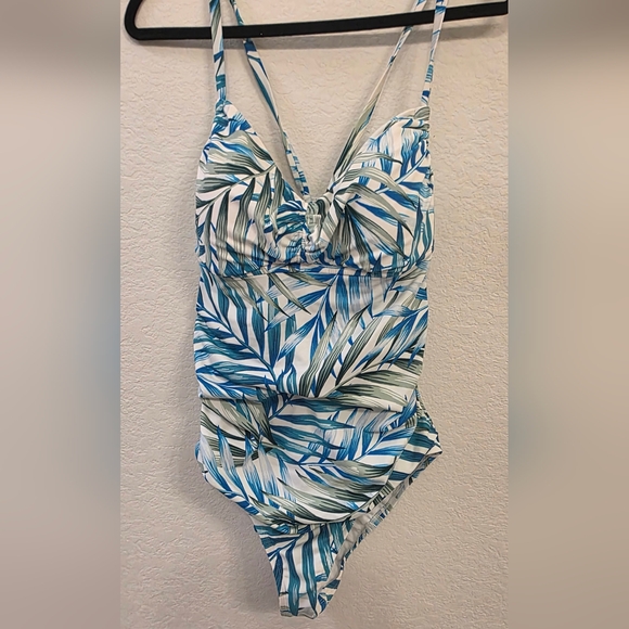 Time and Tru Other - Time And Tru One Piece Palm Print Bathing Suit 1X (16w-18w) Blue And Green